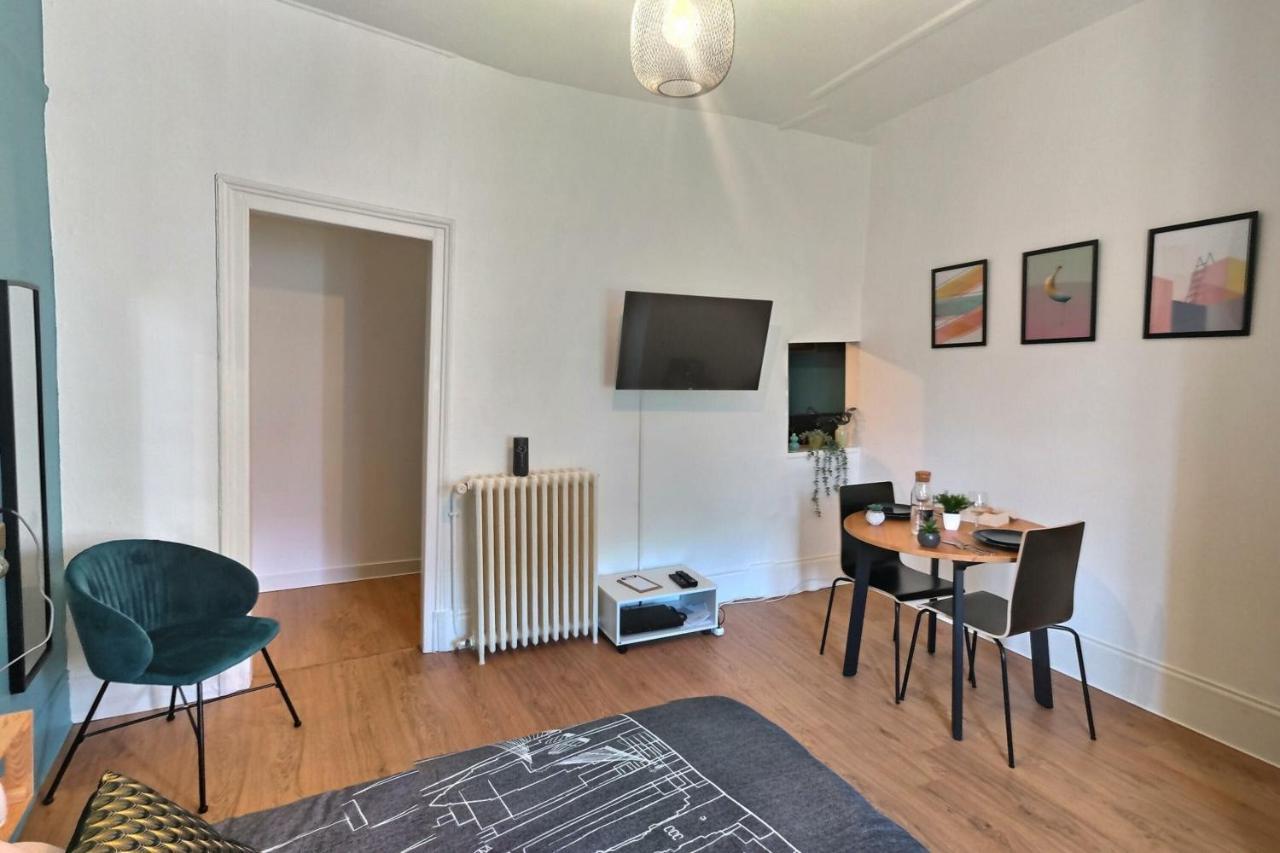 Apartamento T1 Le Pastel Parking Netflix Wifi Gare Évreux Exterior foto