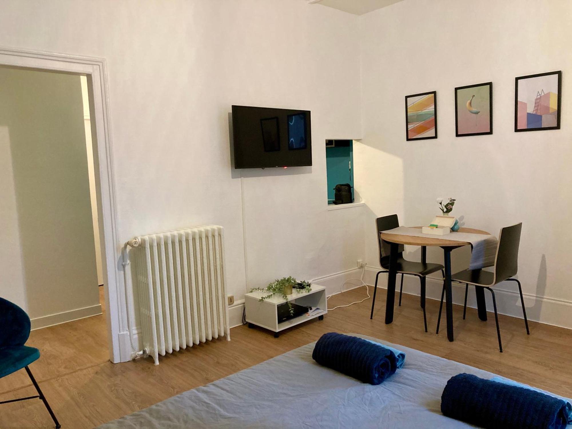 Apartamento T1 Le Pastel Parking Netflix Wifi Gare Évreux Exterior foto